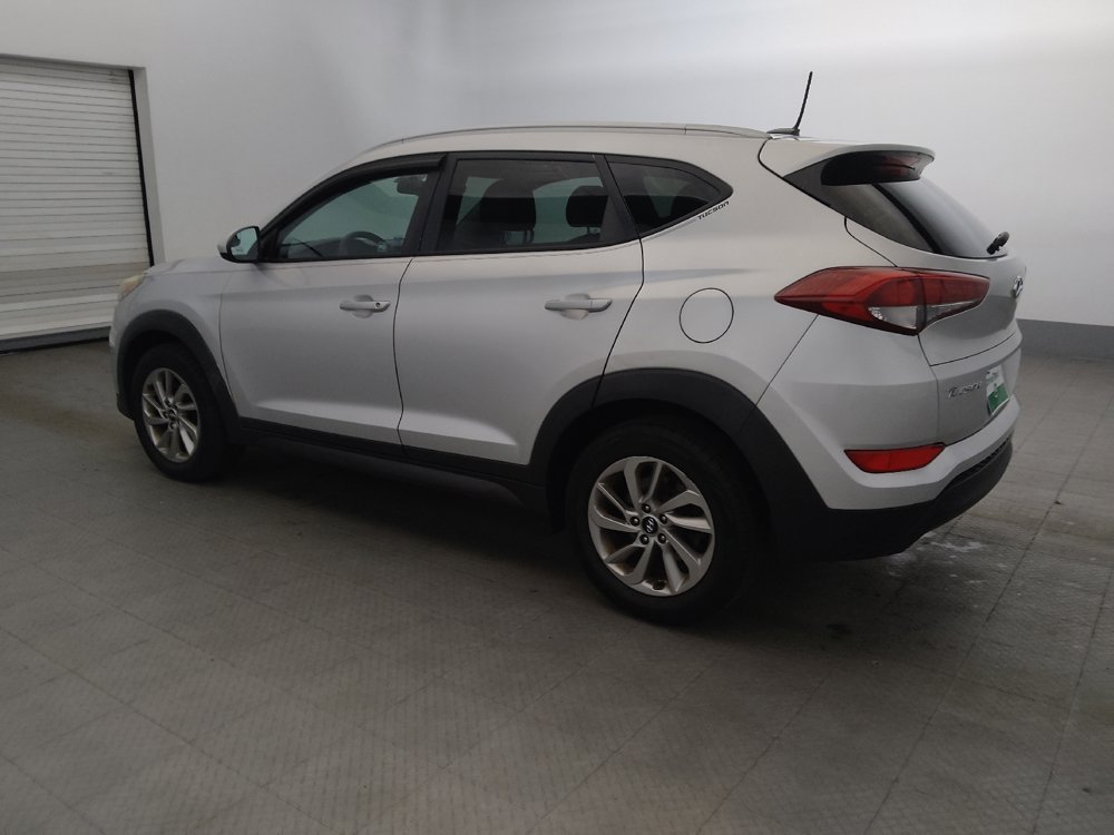 Used 2016 Hyundai Tucson SE w/ Option Group 02 AWD/4WD image 3