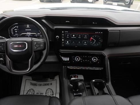 Used 2025 GMC Sierra 1500 AT4 AWD/4WD image 14