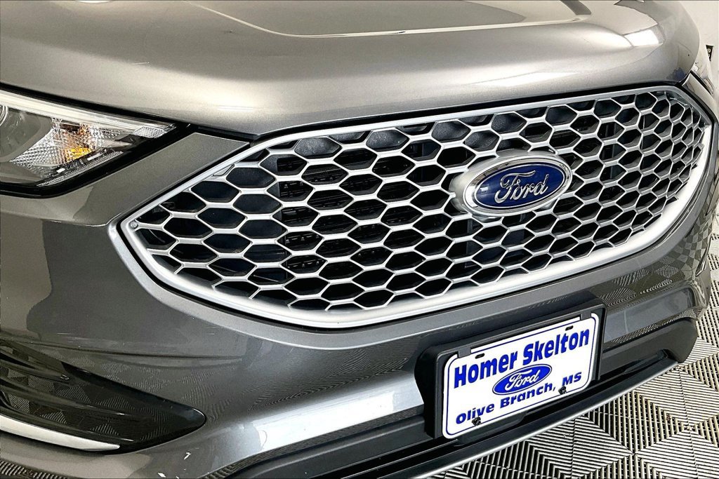 Used 2024 Ford Edge SEL AWD/4WD image 30