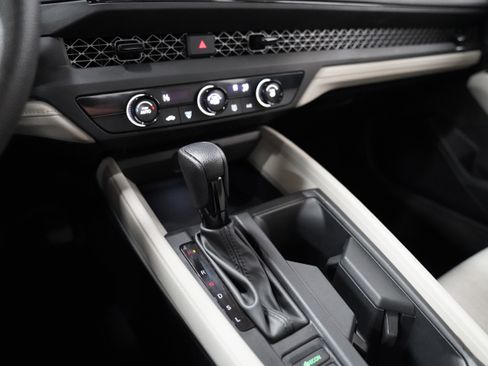 Used 2023 Honda Accord LX image 26