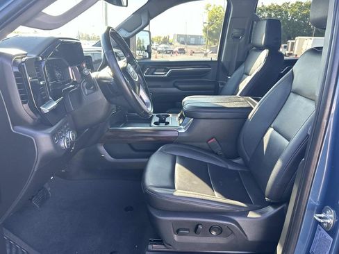 Used 2024 GMC Sierra 2500 SLT w/ SLT Premium Package AWD/4WD image 25