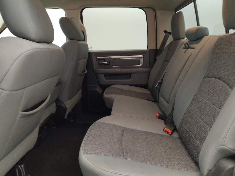 Used 2019 RAM 1500 Big Horn RWD image 18