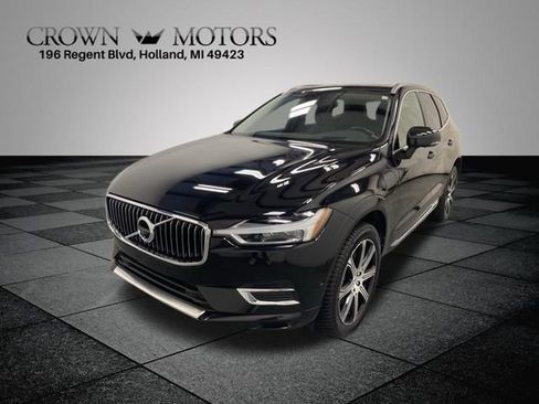 Used 2020 Volvo XC60 T8 Inscription w/ Protection Package image 3