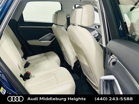 Certified 2025 Audi Q3 2.0T Premium w/ Convenience Package image 30
