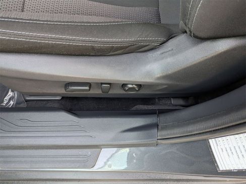 Used 2024 Subaru Outback Premium image 15