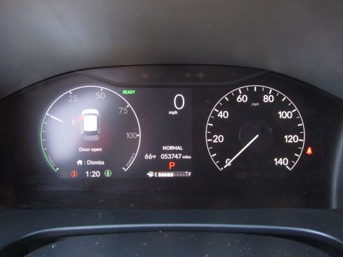 Used 2023 Honda CR-V Sport Touring image 30