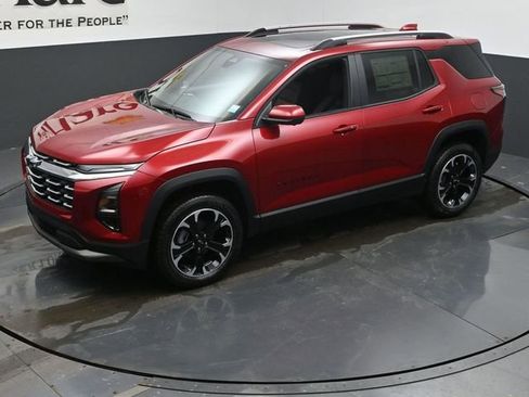 New 2026 Chevrolet Equinox LT w/ Convenience Package II FWD image 22