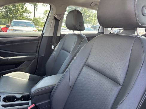 Used 2019 Volkswagen Jetta SEL FWD image 15
