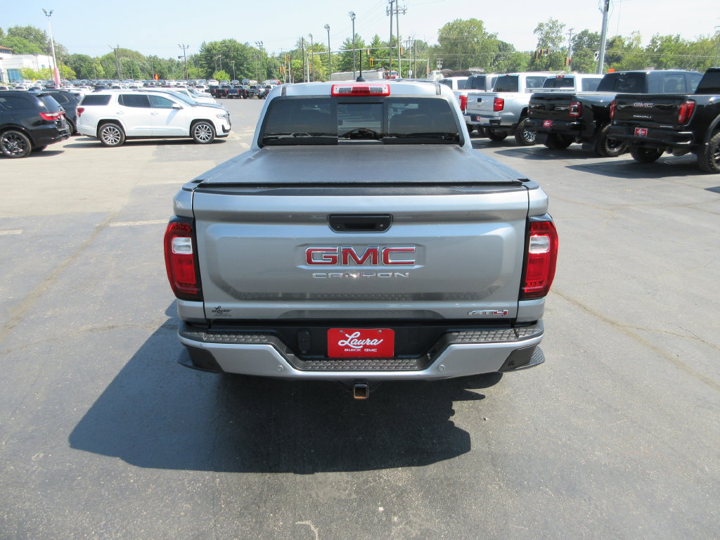 Certified 2023 GMC Canyon AT4 w/ AT4 Premium Package AWD/4WD image 9