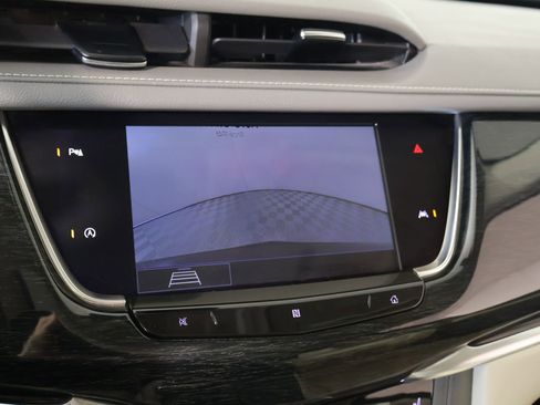 Used 2020 Cadillac XT6 Premium Luxury image 6