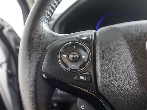 Used 2019 Honda HR-V EX-L image 44