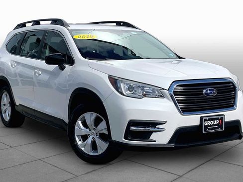 Used 2019 Subaru Ascent 8-Passenger AWD/4WD image 3