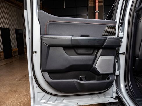 Used 2025 Ford F150 Raptor image 38