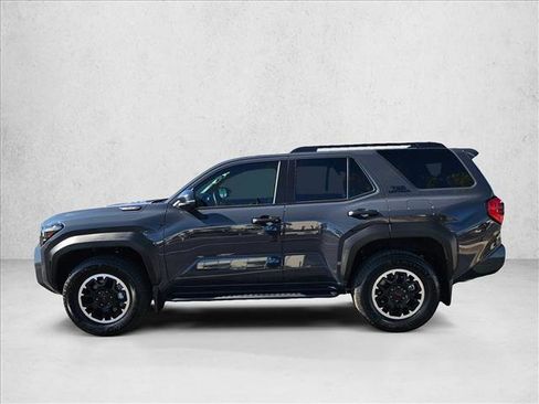 Used 2025 Toyota 4Runner TRD Off-Road image 9