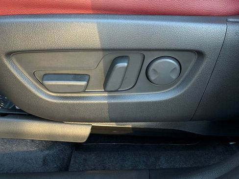 New 2025 MAZDA CX-70 Plug-In Hybrid w/ Premium Plus image 10