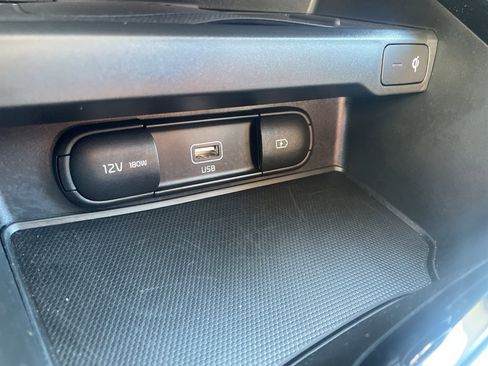 Used 2022 Kia Soul Turbo image 31