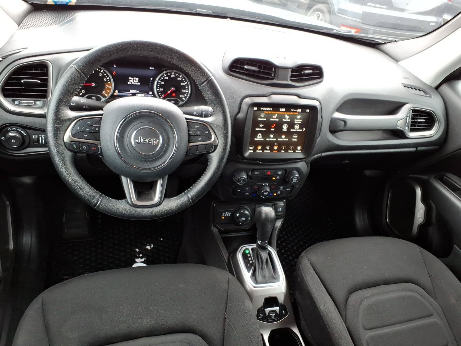 Used 2022 Jeep Renegade Latitude w/ Convenience Group AWD/4WD image 10