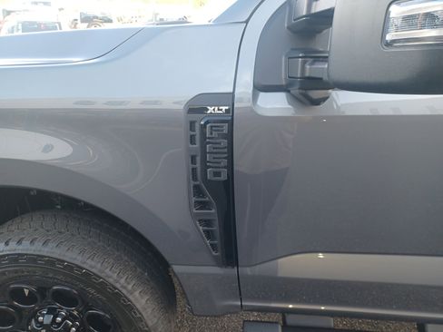 New 2026 Ford F250 XLT w/ XLT Premium Package image 9