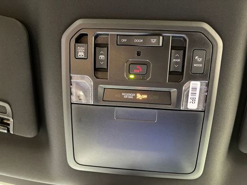 New 2026 Toyota Tundra Platinum AWD/4WD image 29
