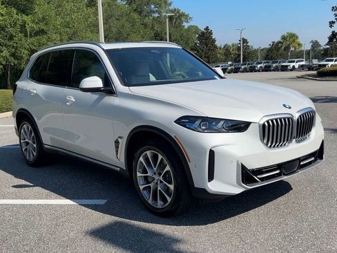 New 2026 BMW X5 sDrive40i w/ Premium Package image 2