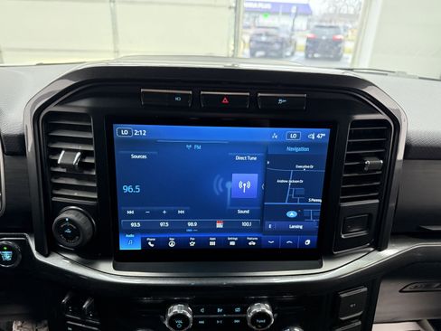 Used 2022 Ford F150 XLT w/ Equipment Group 302A High image 18