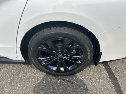 New 2026 Toyota Sienna XSE image 15