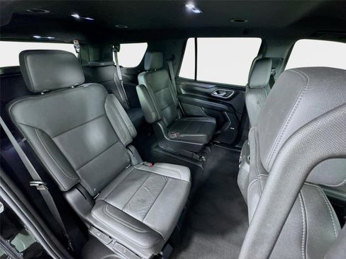 Used 2022 Chevrolet Tahoe LT RWD image 28