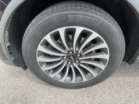 Used 2020 Lincoln Aviator Reserve w/ Equipment Group 201A image 51