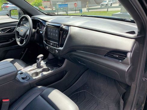 Certified 2023 Chevrolet Traverse LT w/ LPO, Floor Liner Package AWD/4WD image 27