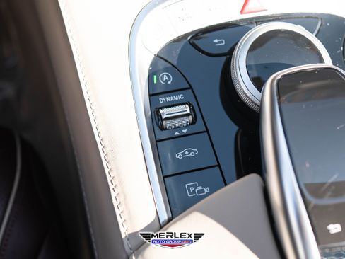 Used 2018 Mercedes-Benz S 560 4MATIC Sedan w/ Premium Package image 36