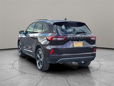 Certified 2023 Ford Escape ST-Line Select w/ Tech Pack #2 image 9