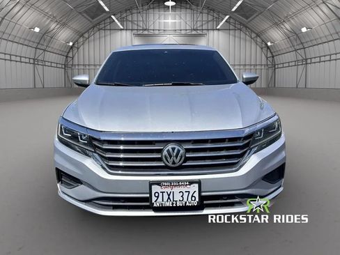 Used 2020 Volkswagen Passat 2.0T SEL FWD image 5