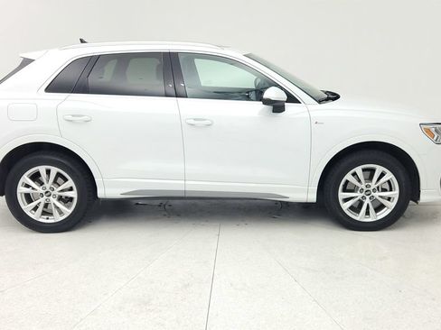 Used 2025 Audi Q3 2.0T Premium AWD/4WD image 8