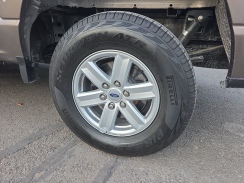 Certified 2023 Ford F150 XLT w/ Equipment Group 301A Mid image 12