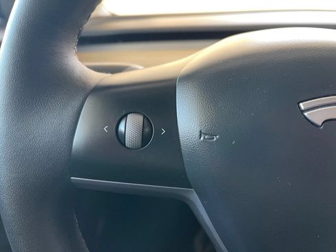 Used 2023 Tesla Model 3 Standard Range RWD image 31