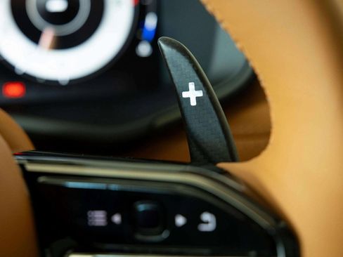 New 2026 Aston Martin DBX 707 image 28