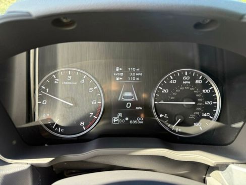 Used 2025 Subaru Forester Premium w/ Convenience Package #1 image 4