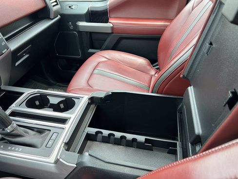 Used 2019 Ford F150 Platinum w/ Equipment Group 701A Luxury AWD/4WD image 27