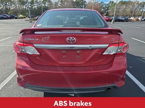 Used 2013 Toyota Corolla S image 9