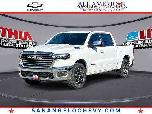 Used 2025 RAM 1500 Laramie AWD/4WD image 1