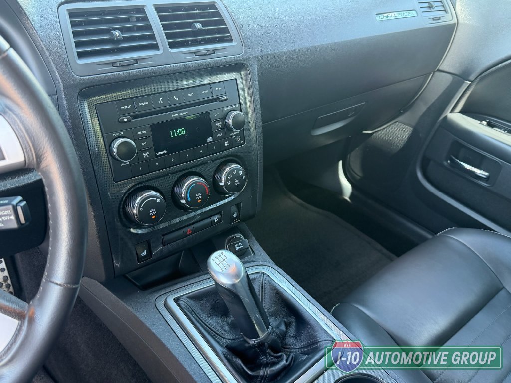 Used 2010 Dodge Challenger R/T RWD image 25