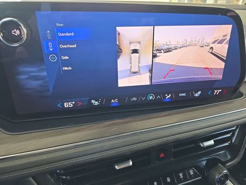 Used 2025 Chevrolet Tahoe LT AWD/4WD image 15