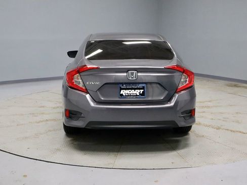 Used 2016 Honda Civic EX image 10