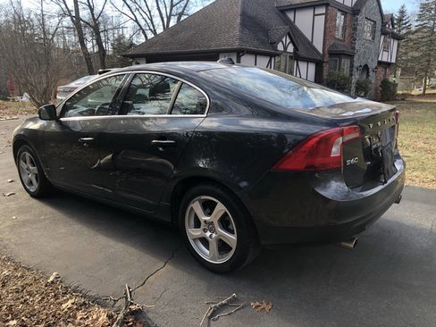 Used 2013 Volvo S60 T5 image 6
