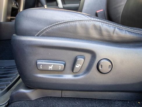 Used 2016 Toyota 4Runner Limited AWD/4WD image 15