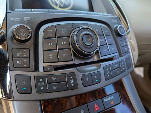 Used 2012 Buick LaCrosse Premium w/ Driver Confidence Package FWD image 18