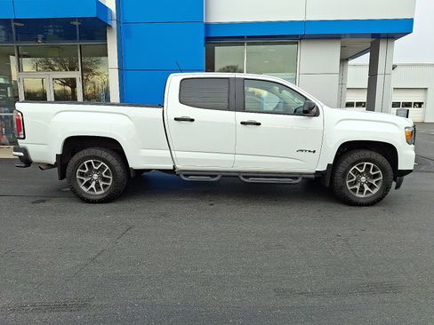 Used 2022 GMC Canyon AT4 image 7