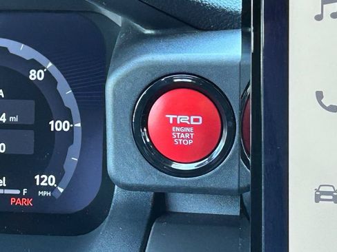 Used 2024 Toyota Tacoma TRD Off-Road w/ TRD Off Road Upgrade Package AWD/4WD image 21
