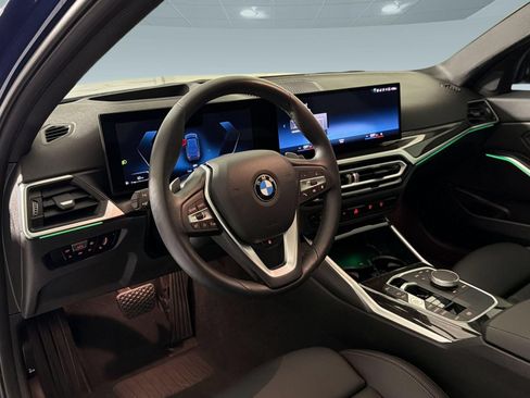 Used 2023 BMW 330i Sedan w/ Premium Package RWD image 4