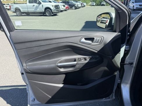 Used 2019 Ford Escape SEL AWD/4WD image 13